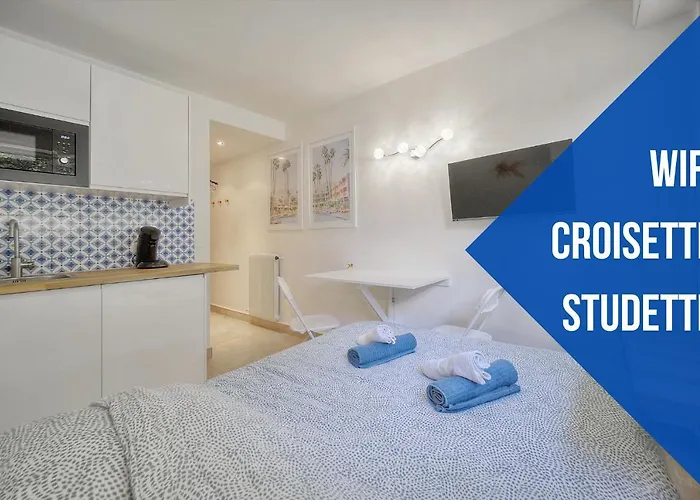 Jul - Studette - Croisette - Vca